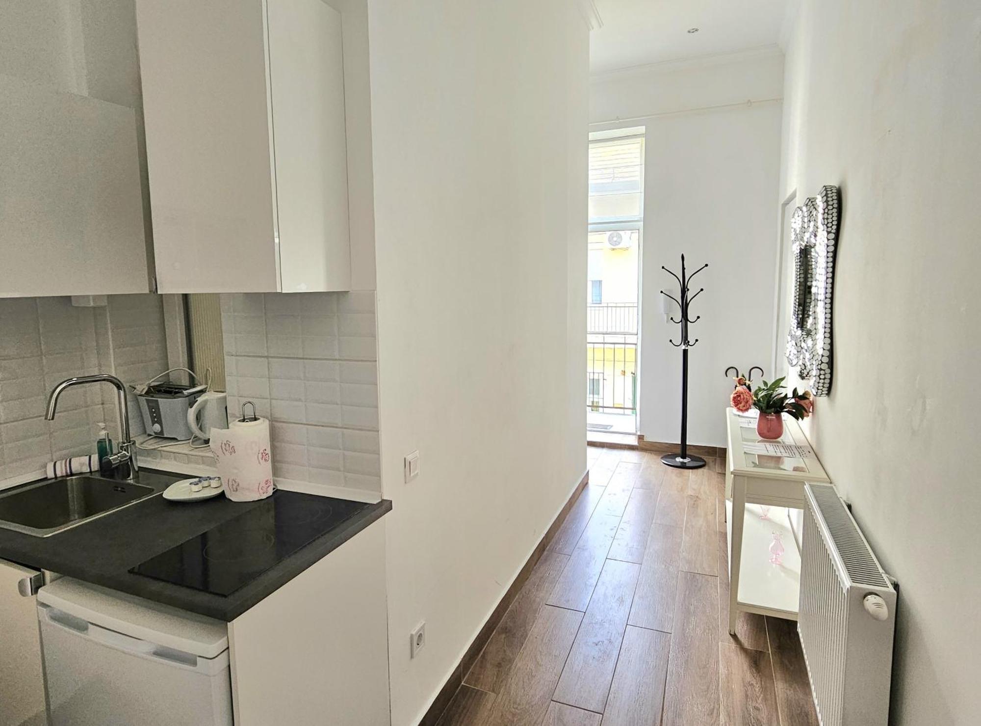 Designer Downtown Gem Lejlighed Budapest Eksteriør billede