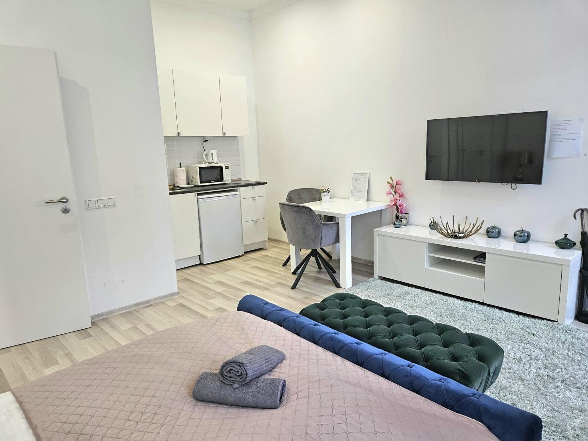 Designer Downtown Gem Lejlighed Budapest Eksteriør billede